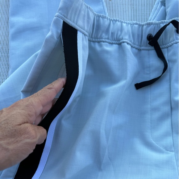 MAJE PARIS PAYOLI PANTS LIGHT BLUE
BLACK STRIPE MENS SIZE 3 - Picture 17 of 17